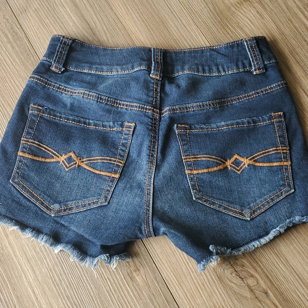 Mudd FLX Stretch Jean Shorts - Picture 2 of 7